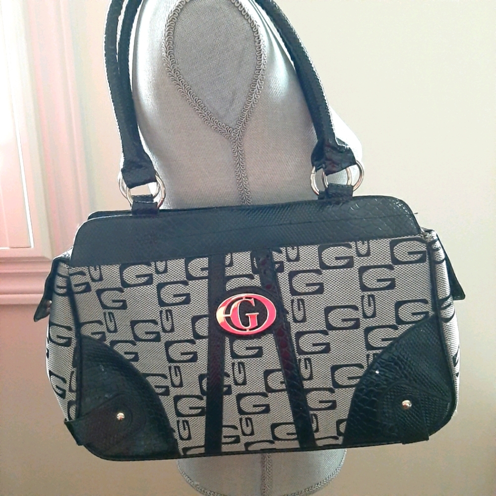 Beautiful Shoulder Bag